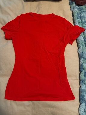 Skims fits every body t-shirt Ruby